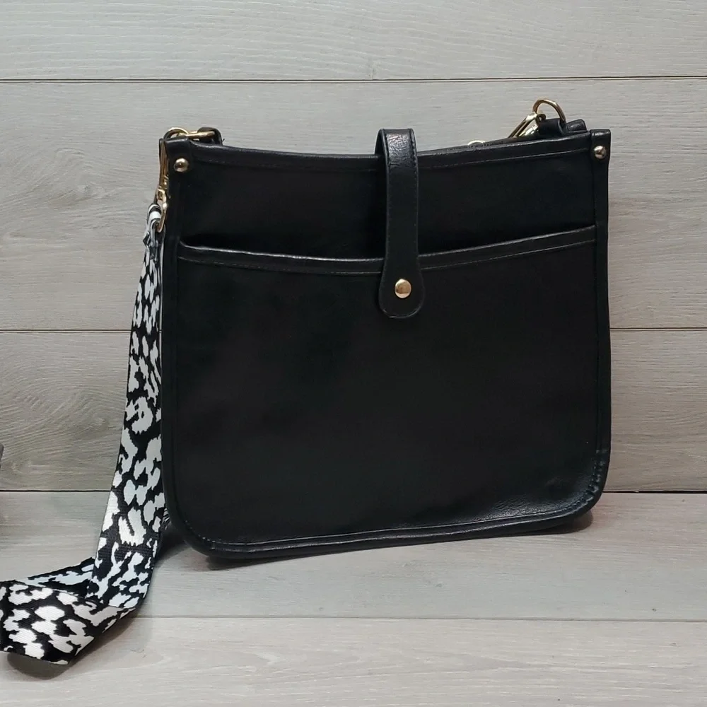 NEW BOHO Crossbody hobo style Bag